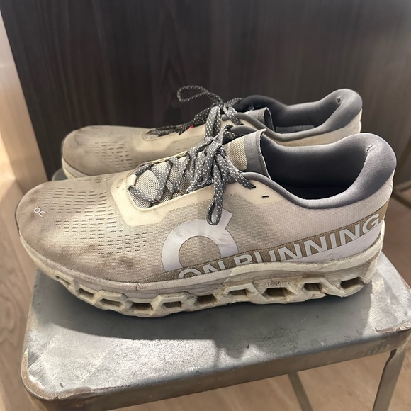 On Running | Cloudmonster 2 | Size 12 - Picture 1 of 4